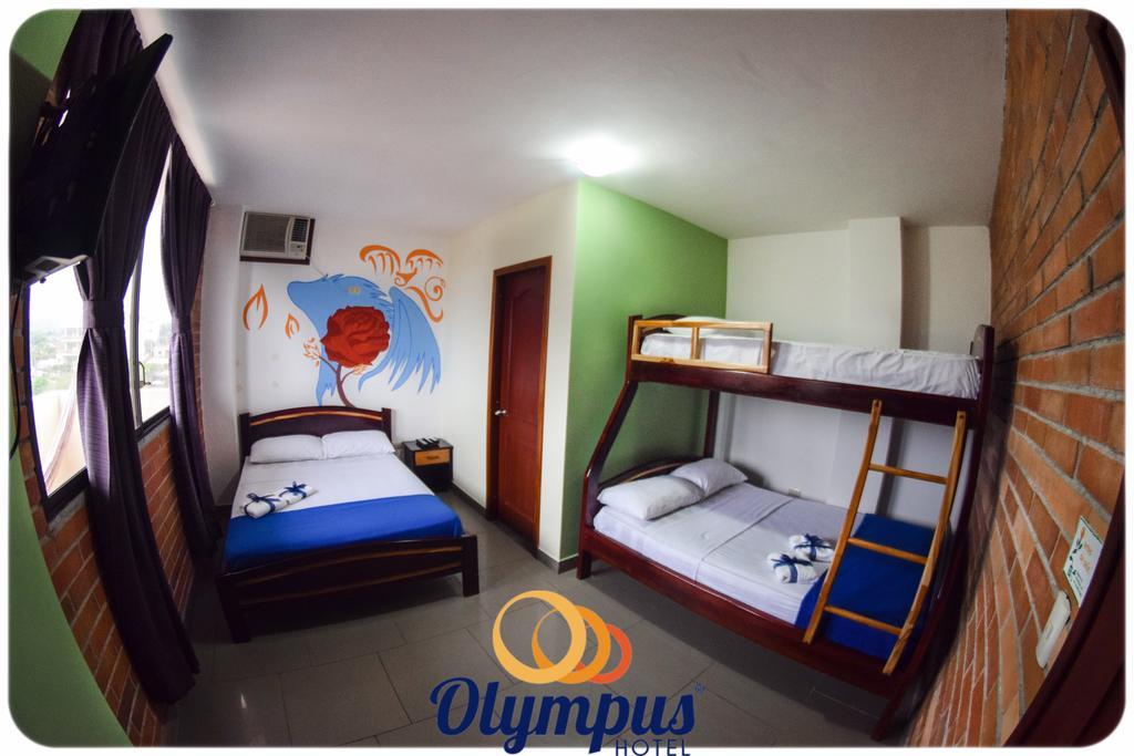 Hotel Olympus 몬따니따 객실 사진